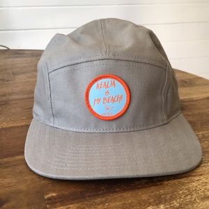 Grey unisex Kealia is my Beach hat